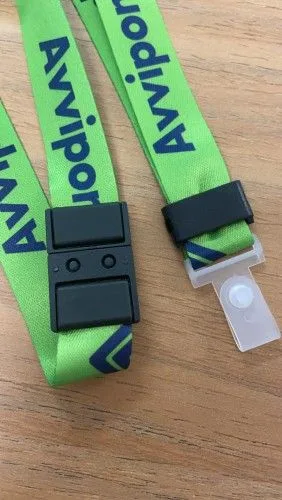 Cordão Digital Personalizado 20mm Acabamento todo em Plástico e Trava de Segurança